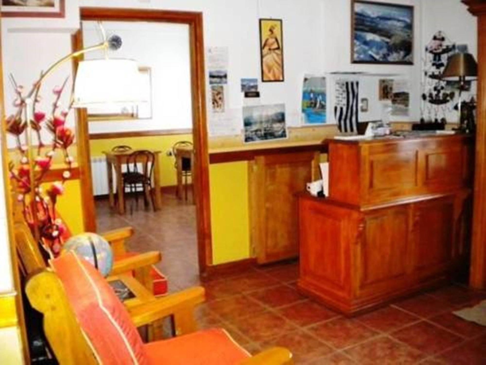 Posada Del Pinguino Ushuaia Eksteriør bilde